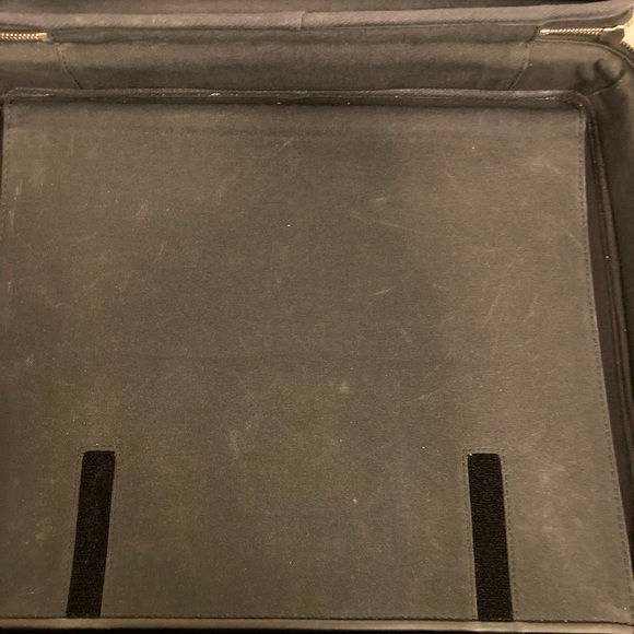 Louis Vuitton STEEVE Briefcase Graphite - Picture 10 of 16